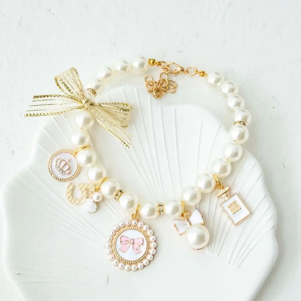 Pink Pearl Princess Collar ā Bow Necklace for Dogs & Cats